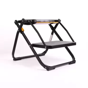 Peldaño doble plegable muy resistente para caravanas, autocaravanas y camper.